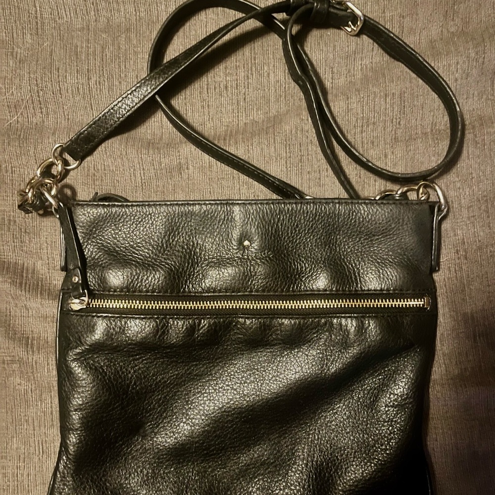 Elegant Kate Spade Black Leather Crossbody Bag